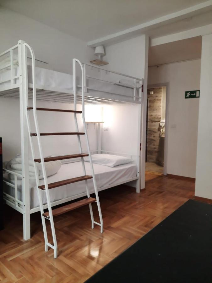 New Generation Hostel Prague Center Luaran gambar